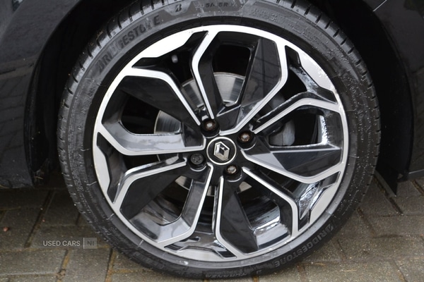 Used Renault Clio 2019 for sale - 76998309: Photo 23