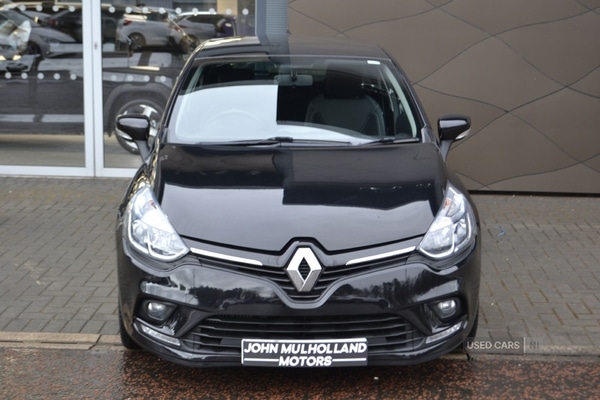 Used Renault Clio 2019 for sale - 76998309: Photo 3