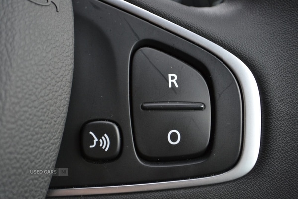 Used Renault Clio 2019 for sale - 76998309: Photo 7