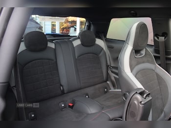 Used MINI Hatch 2023 for sale - 77684851: Photo