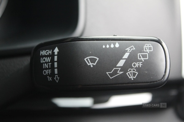 Used Skoda Karoq 2018 for sale - 77672398: Photo 17