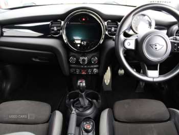 Used MINI Hatch 2021 for sale - 74510047: Photo