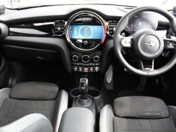 Used MINI Hatch 2023 for sale - 74510132: Photo