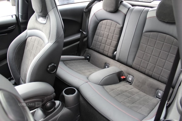 Used MINI Hatch 2023 for sale - 74510132: Photo 8
