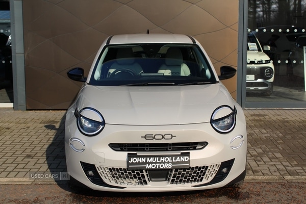 Used Fiat 600 2025 for sale - 77770109: Photo 5