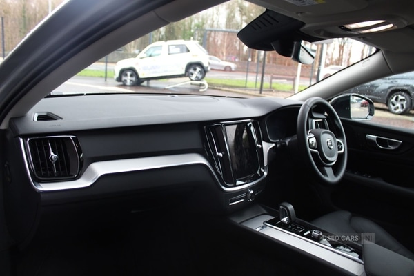 Used Volvo V60 2025 for sale - 77697193: Photo 2