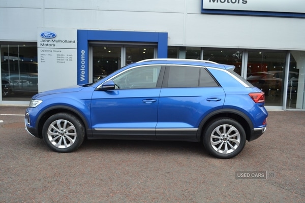 Used Volkswagen T-Roc 2023 for sale - 76228609: Photo 2