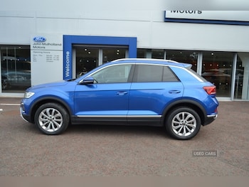 Used Volkswagen T-Roc 2023 for sale - 76228609: Photo