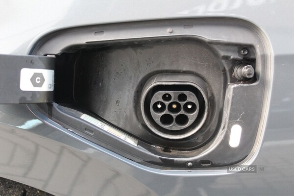 Used Volkswagen Golf 2022 for sale - 76138939: Photo 32