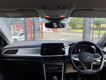 Used Volkswagen T-Roc 2025 for sale - 79083545: Photo
