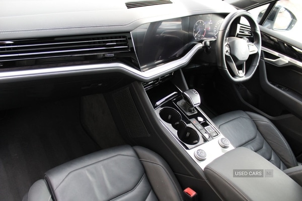 Used Volkswagen Touareg 2021 for sale - 76486155: Photo 2