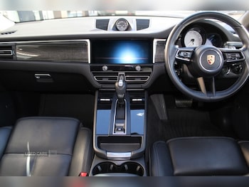 Used Porsche Macan 2022 for sale - 78695847: Photo