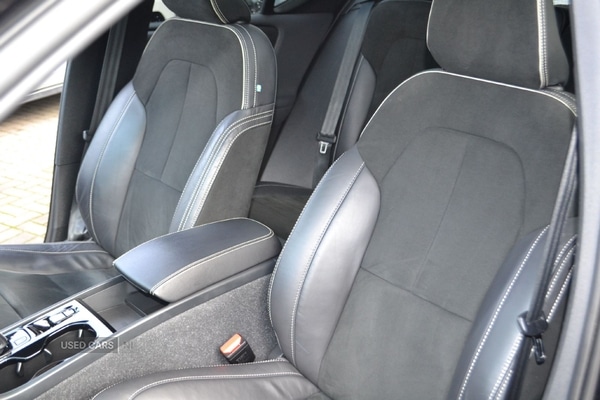 Used Volvo XC40 2022 for sale - 76350278: Photo 18
