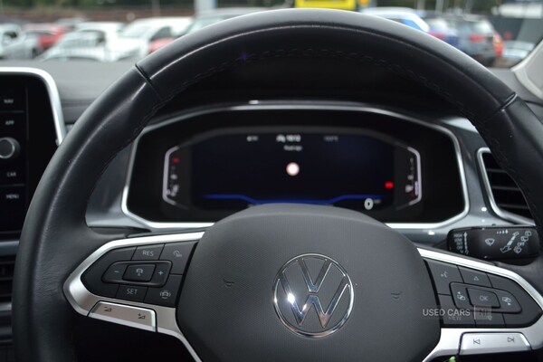 Used Volkswagen T-Roc 2022 for sale - 76202028: Photo 12