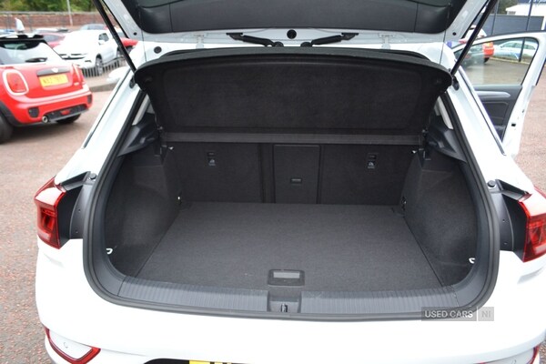 Used Volkswagen T-Roc 2022 for sale - 76202028: Photo 6