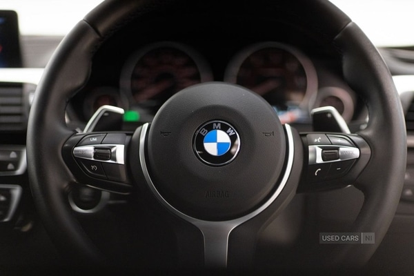 Used BMW 4 Series 2018 for sale - 76216383: Photo 32