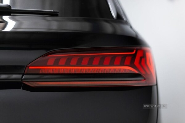 Used Audi Q7 2021 for sale - 77525406: Photo 46