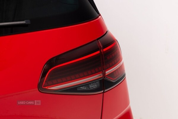 Used Volkswagen Golf 2018 for sale - 75378492: Photo 43