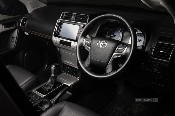 Used Toyota Land Cruiser 2018 for sale - 76998654: Photo 14