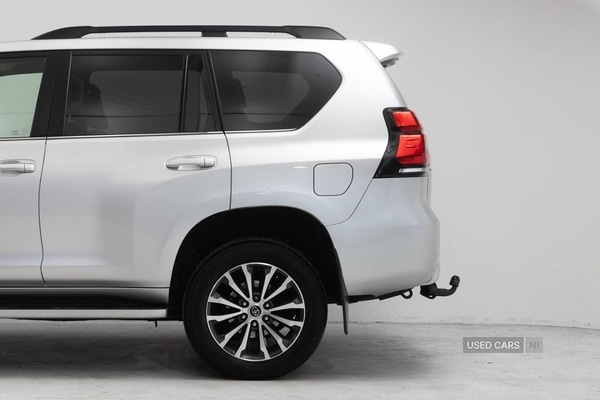 Used Toyota Land Cruiser 2018 for sale - 76998654: Photo 42