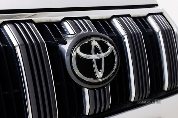 Used Toyota Land Cruiser 2018 for sale - 76998654: Photo 56