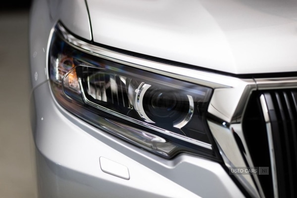 Used Toyota Land Cruiser 2018 for sale - 76998654: Photo 59