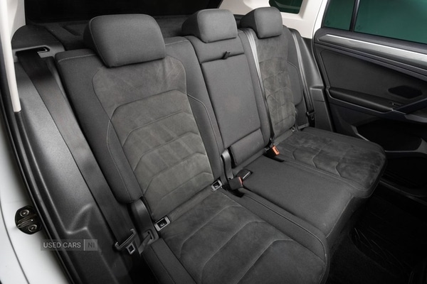 Used Volkswagen Tiguan 2017 for sale - 76646900: Photo 14