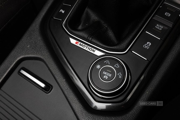 Used Volkswagen Tiguan 2017 for sale - 76646900: Photo 17