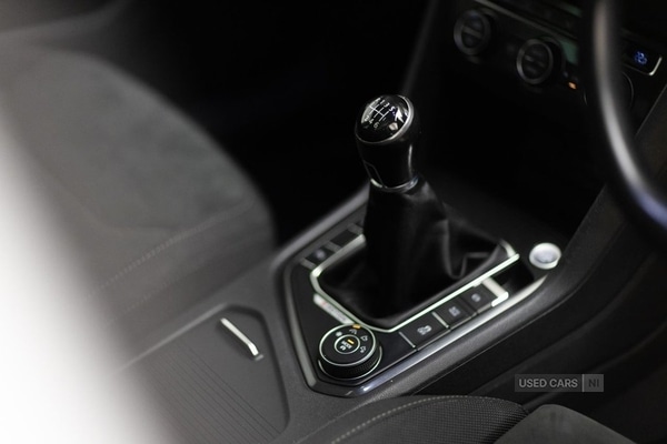 Used Volkswagen Tiguan 2017 for sale - 76646900: Photo 25