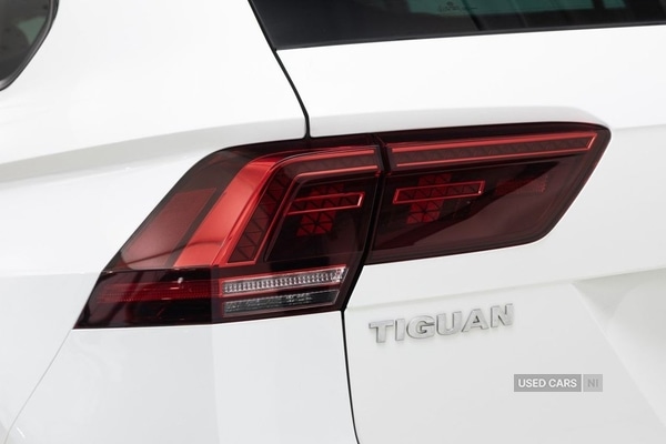 Used Volkswagen Tiguan 2017 for sale - 76646900: Photo 44
