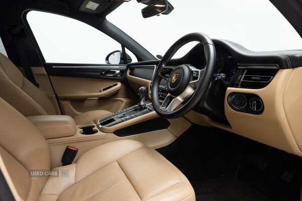Used Porsche Macan 2021 for sale - 76123327: Photo 10