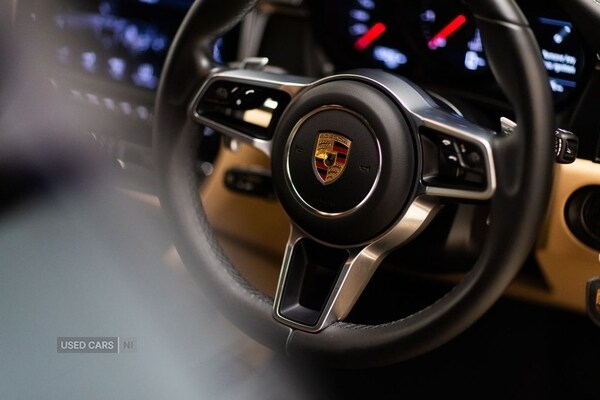 Used Porsche Macan 2021 for sale - 76123327: Photo 32