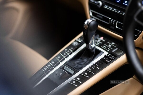 Used Porsche Macan 2021 for sale - 76123327: Photo 33
