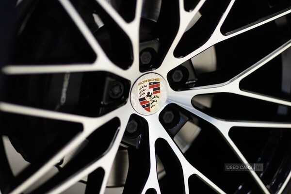Used Porsche Macan 2021 for sale - 76123327: Photo 42