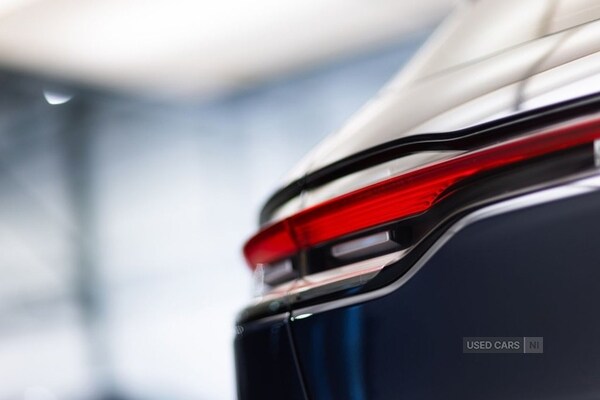 Used Porsche Macan 2021 for sale - 76123327: Photo 54