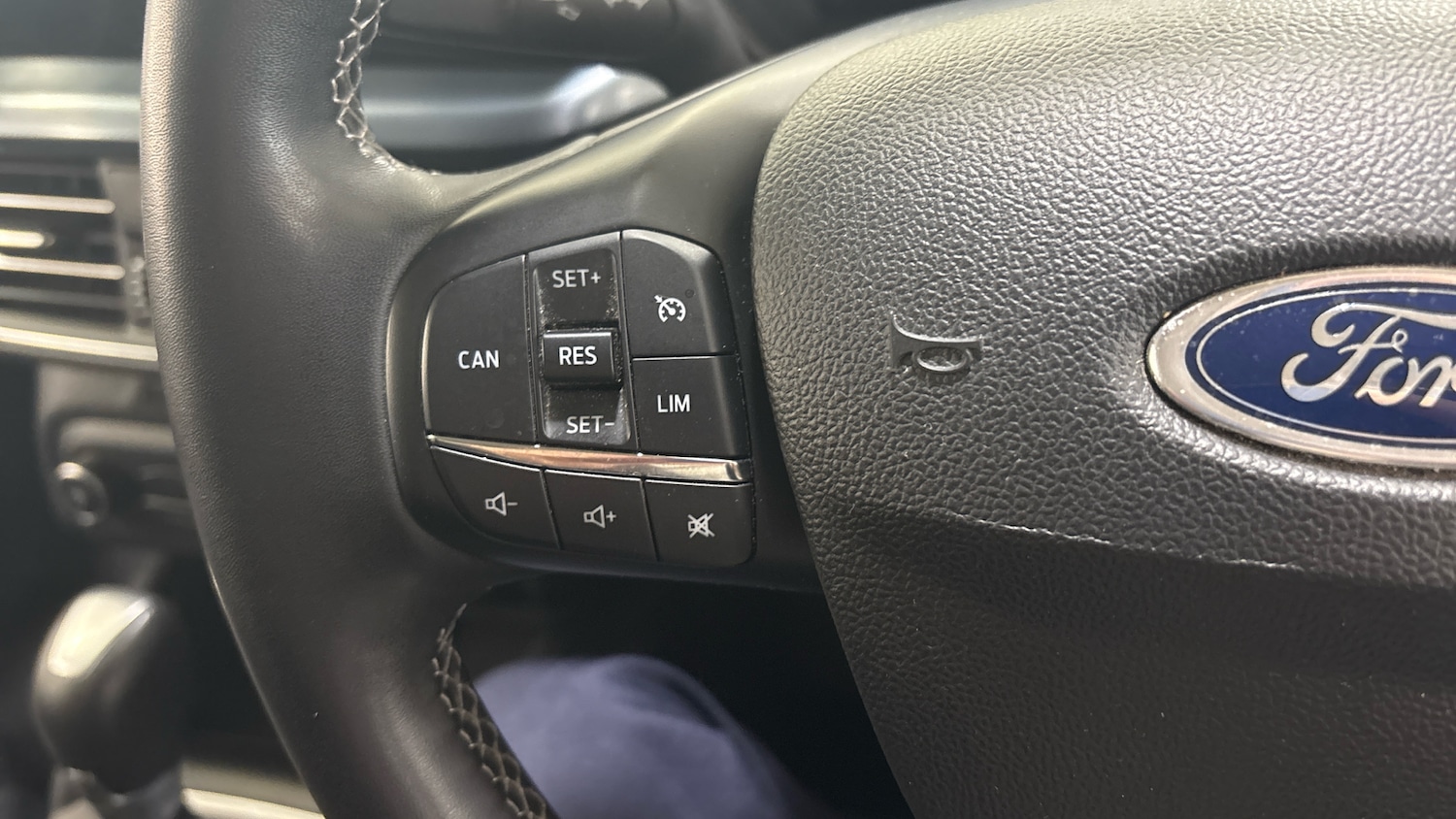 Used Ford Focus 2022 for sale - 76464384: Photo 39