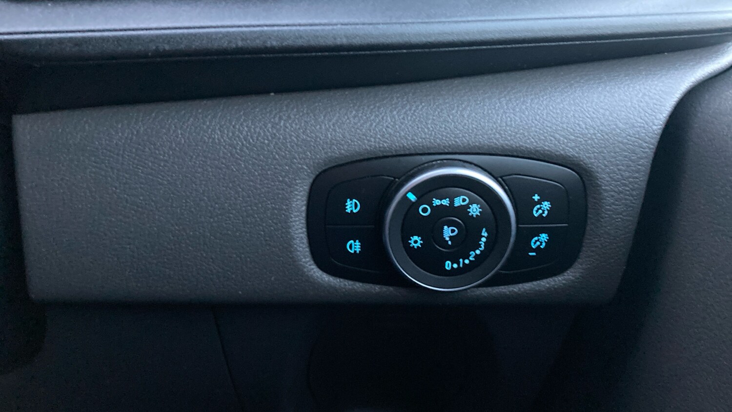 Used Ford Transit Custom 2023 for sale - 76795076: Photo 23