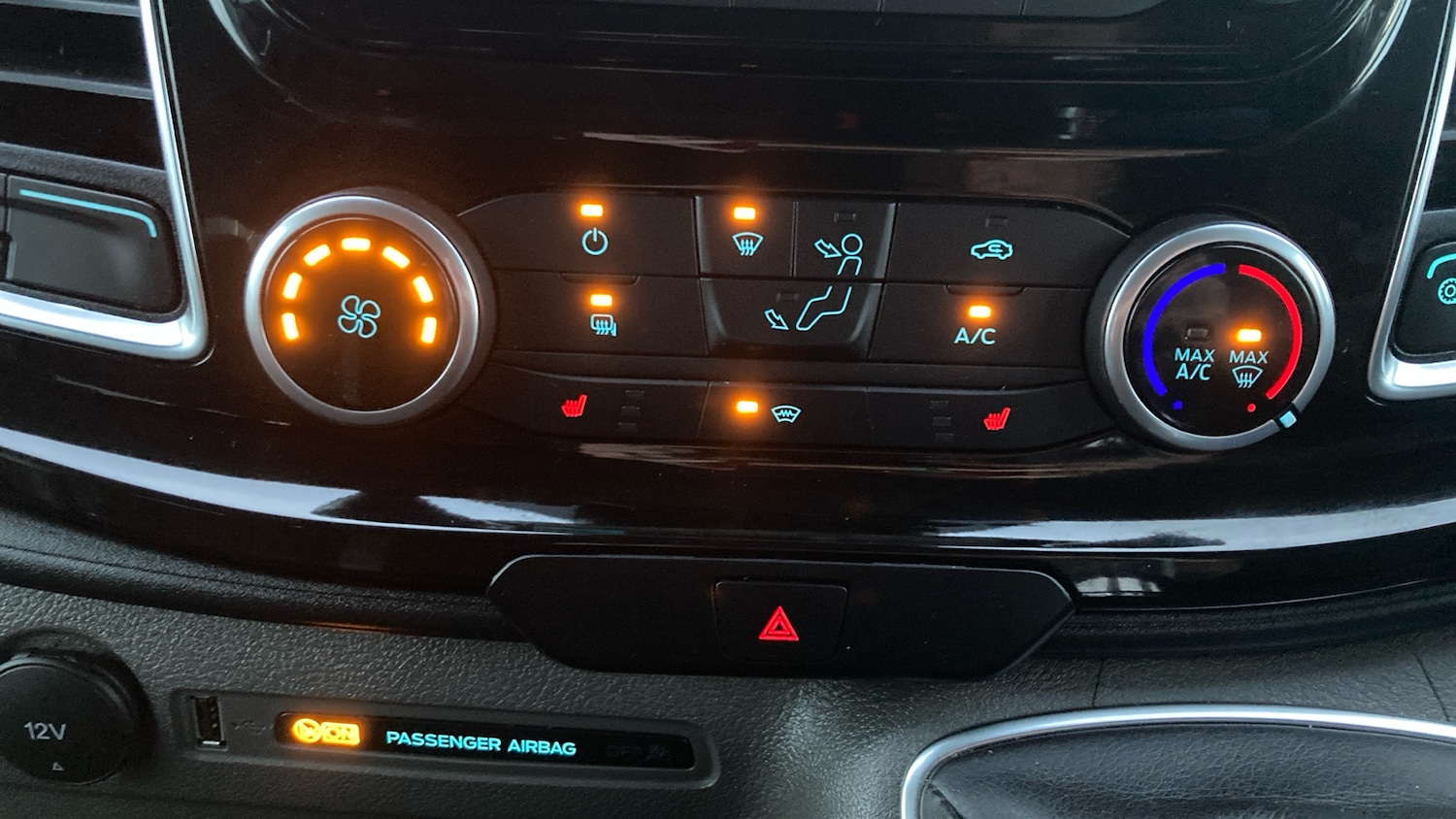 Used Ford Transit Custom 2023 for sale - 76795076: Photo 26