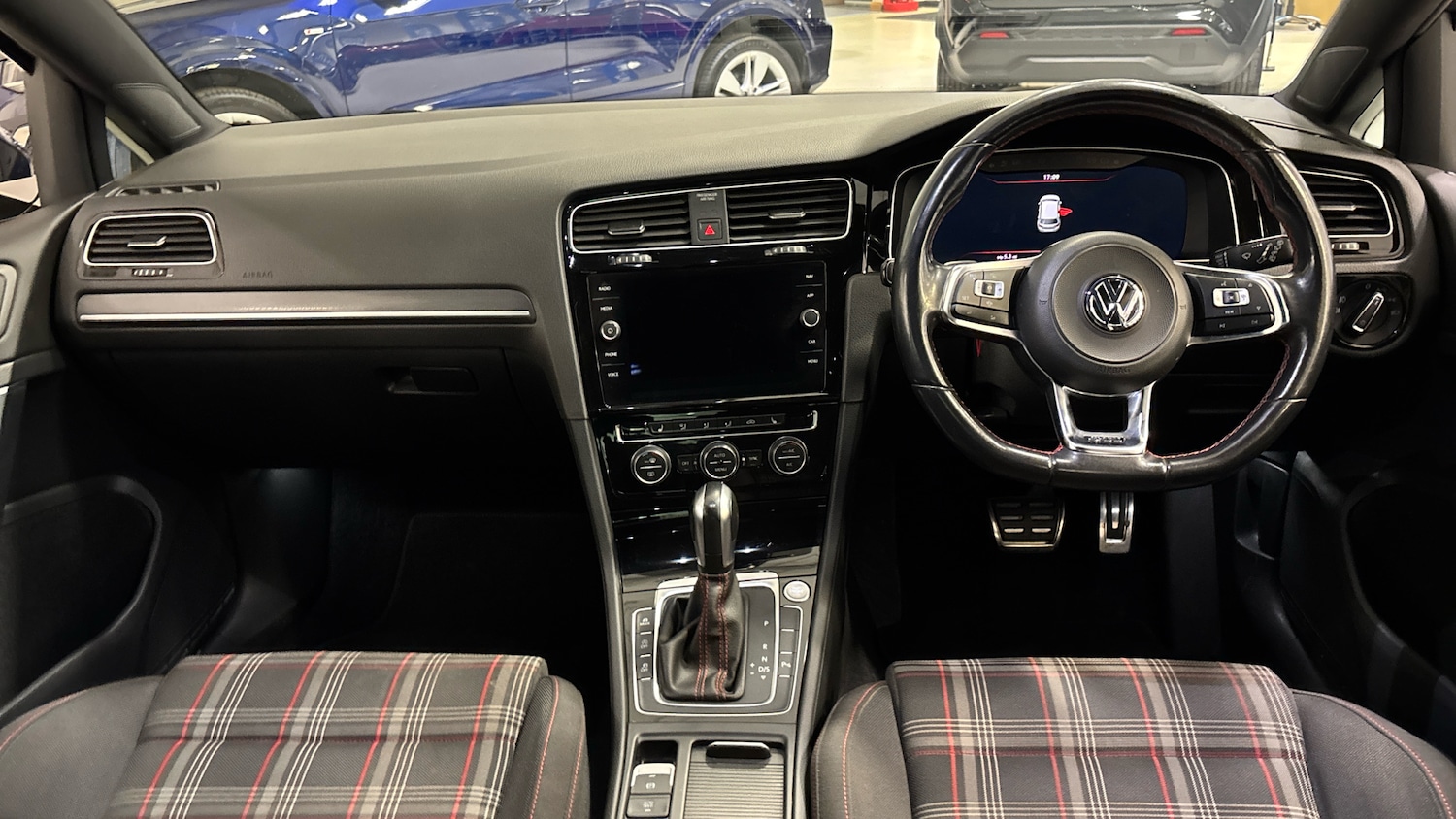 Used Volkswagen Golf 2019 for sale - 77676194: Photo 10