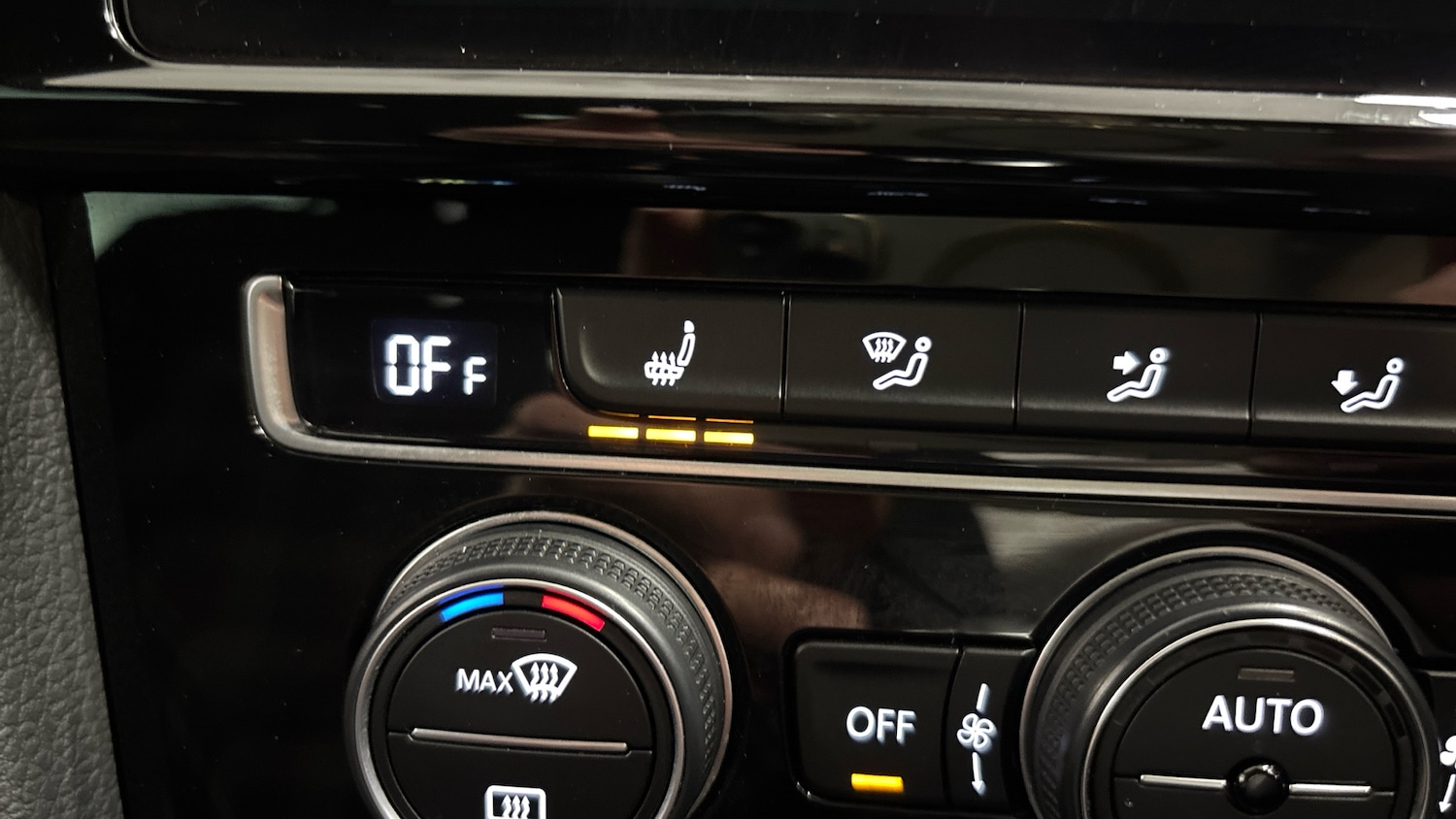 Used Volkswagen Golf 2019 for sale - 77676194: Photo 31