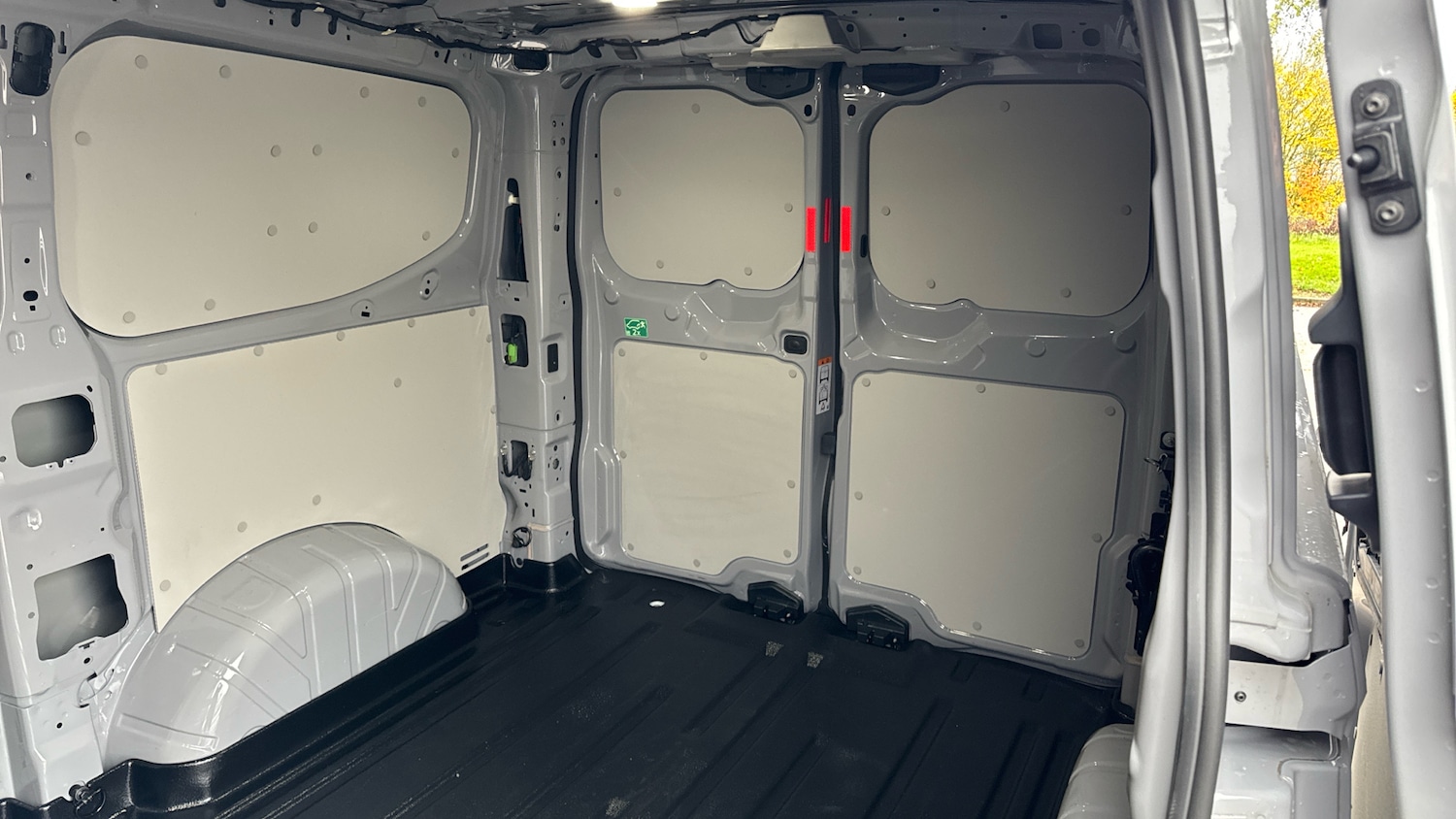 Used Ford Transit Custom 2025 for sale - 76477126: Photo 14