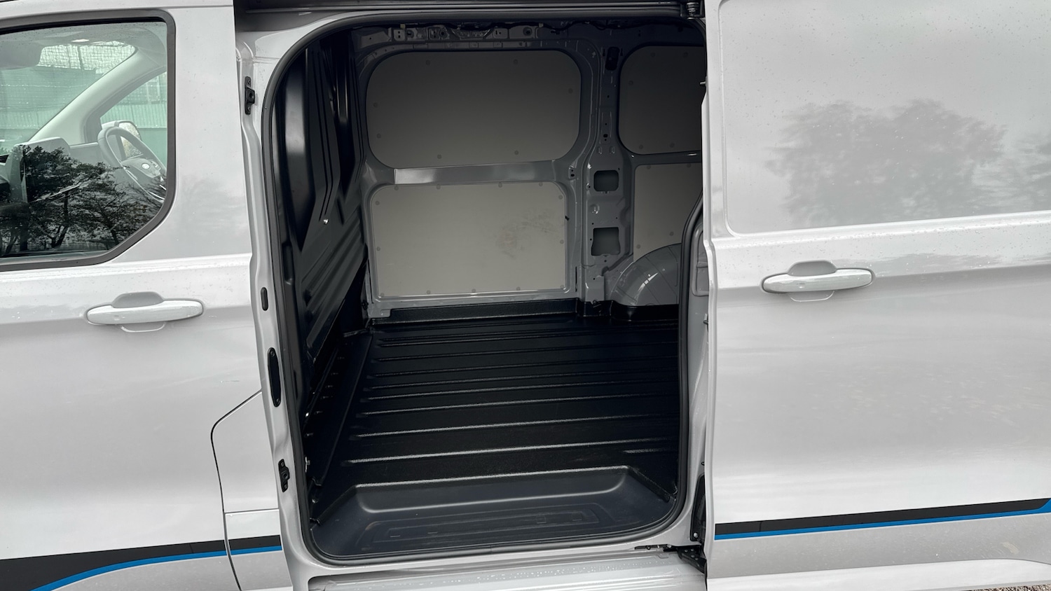 Used Ford Transit Custom 2025 for sale - 76477126: Photo 5