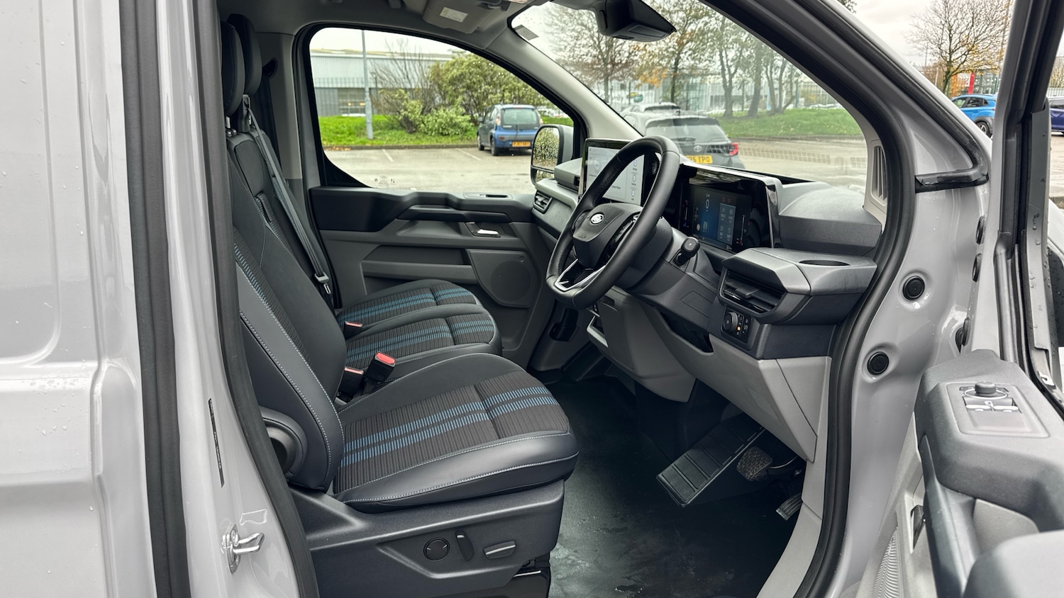 Used Ford Transit Custom 2025 for sale - 76477126: Photo 6