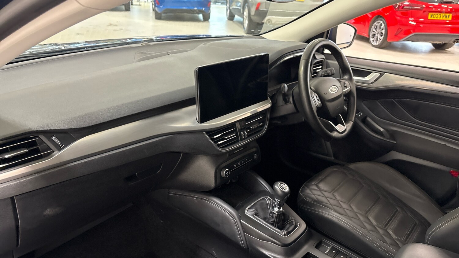 Used Ford Focus 2023 for sale - 77445588: Photo 9