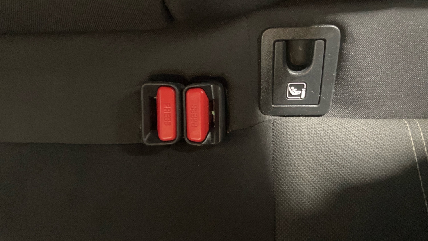 Used Toyota C-HR 2023 for sale - 78031436: Photo 17