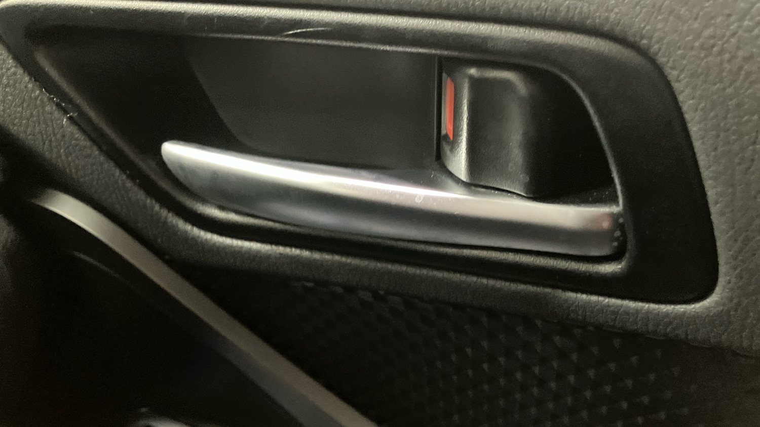 Used Toyota C-HR 2023 for sale - 78031436: Photo 35