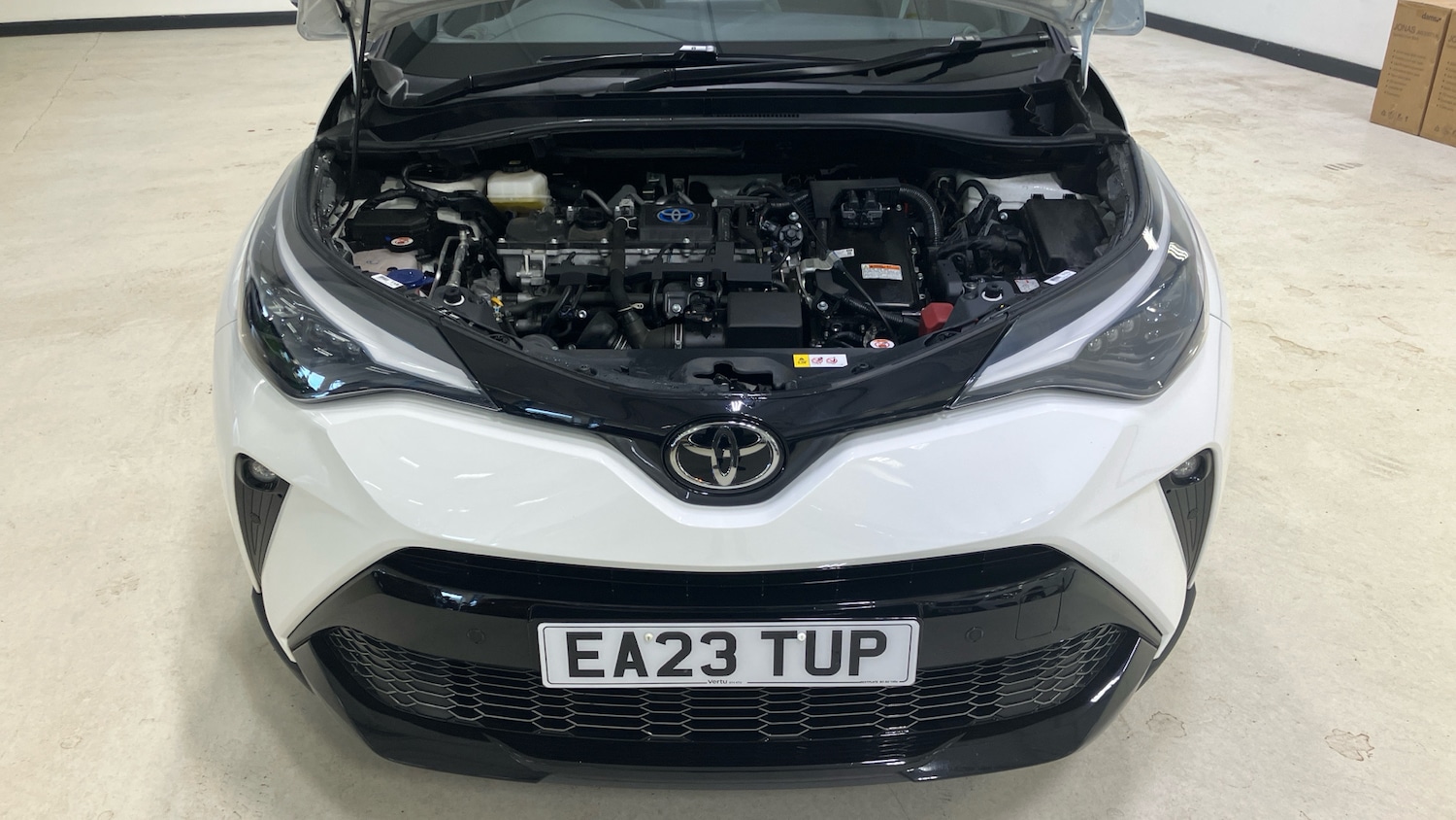 Used Toyota C-HR 2023 for sale - 78031436: Photo 8