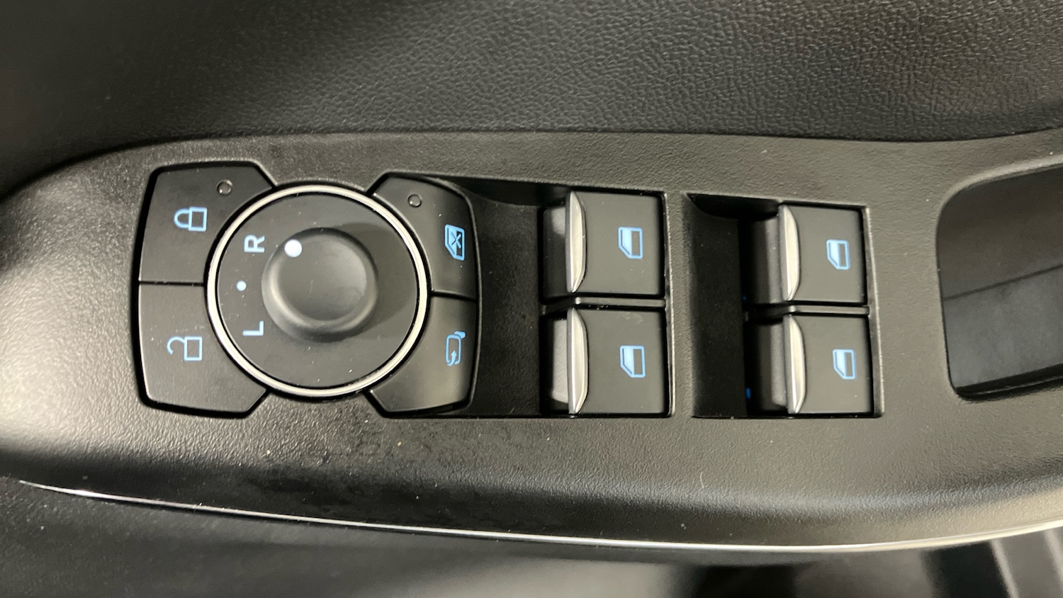 Used Ford Puma 2023 for sale - 76531347: Photo 31