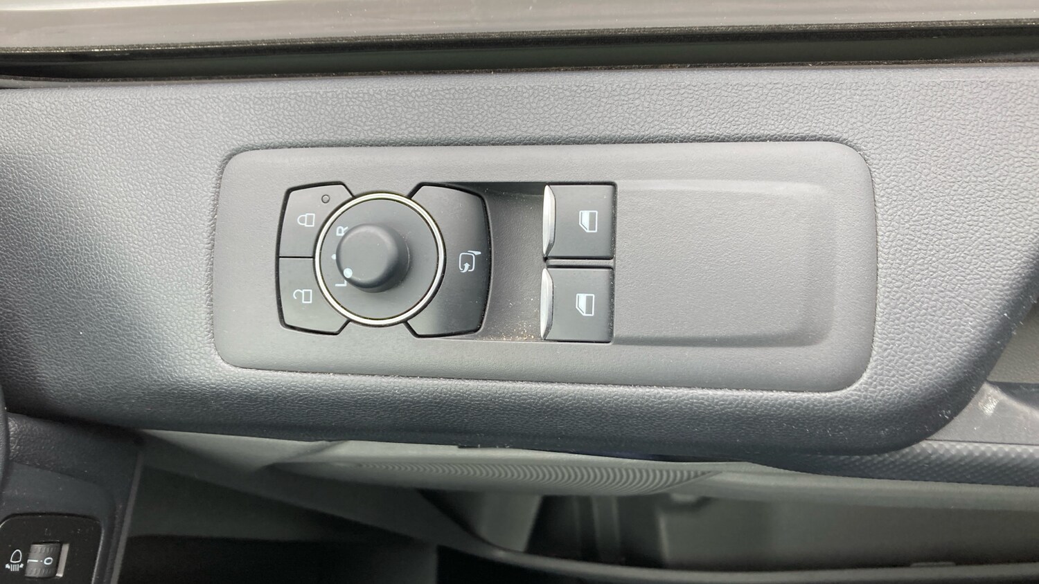 Used Ford Transit Custom 2025 for sale - 76230833: Photo 31