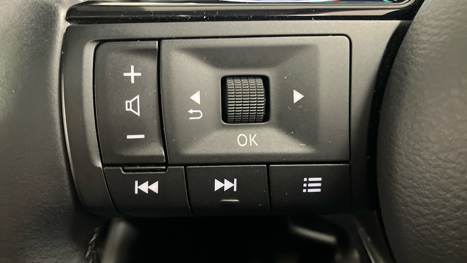 Used Nissan Qashqai 2022 for sale - 76340518: Photo 30